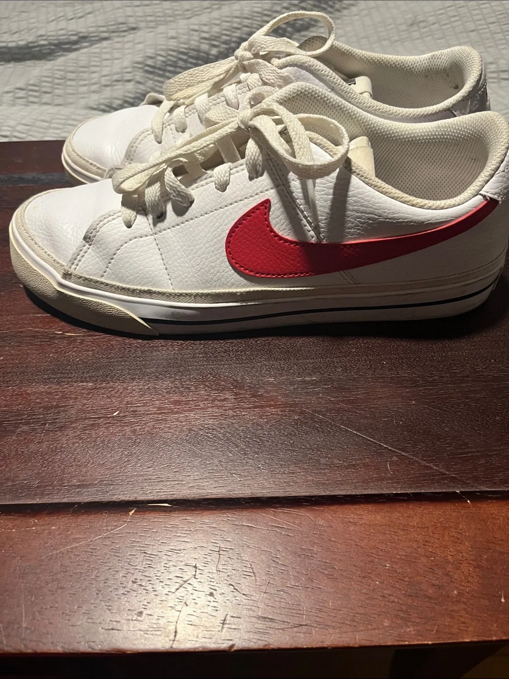 Nike Court Legacy White Red Leather Sneakers Men’s Size 7 Good
